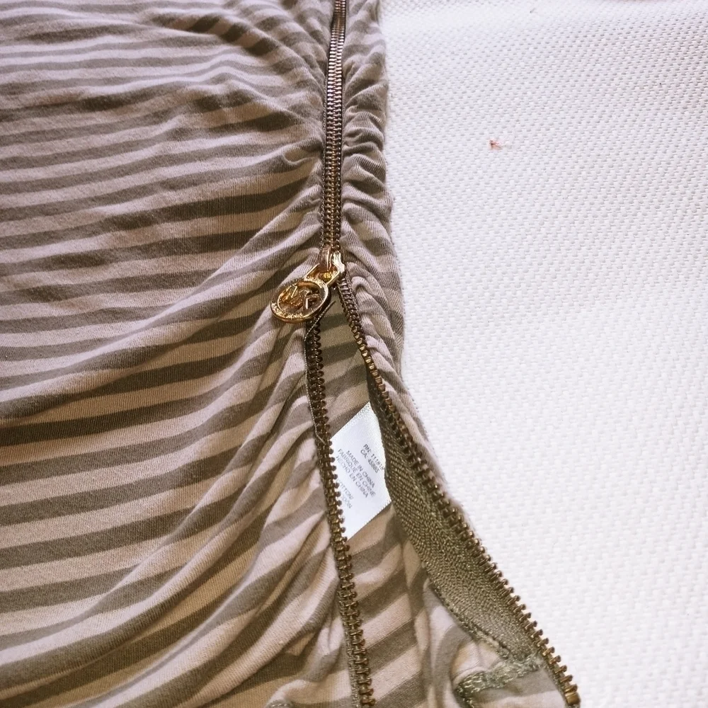 Michael Kors maternity top size M